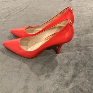 Micheal Kors Dorothy Flex Pumps